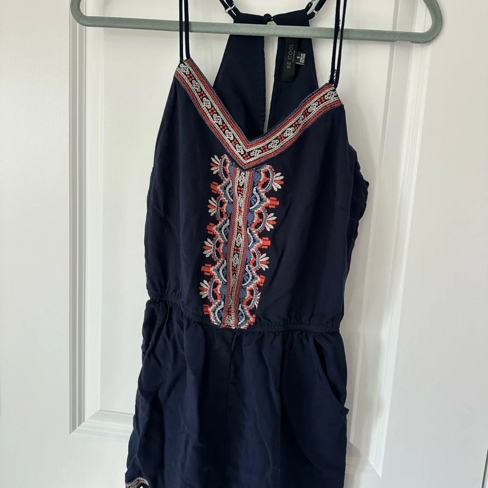 BE COOL Embroidered Shorts Romper